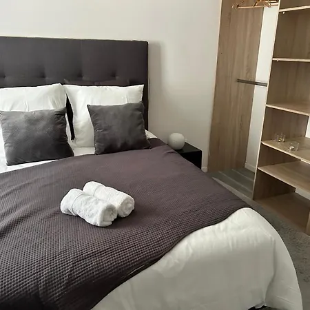 Holiday home Matignon *